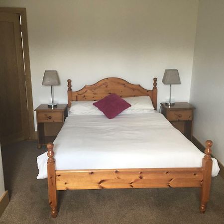 Dalys Accommodation Kilkenny Extérieur photo