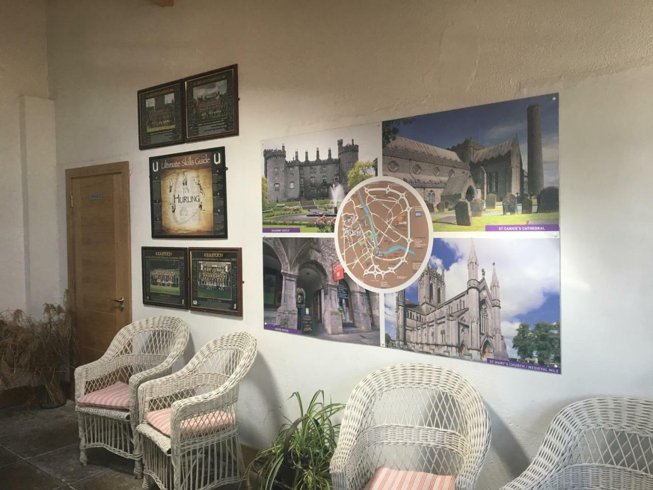 Dalys Accommodation Kilkenny Extérieur photo