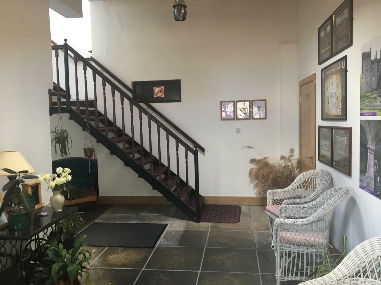 Dalys Accommodation Kilkenny Extérieur photo